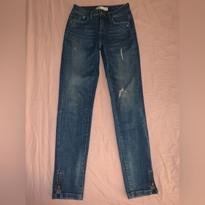 Zara Jeans